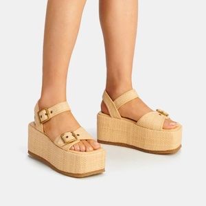 Coach Naomi Raffia Flatform — Size 8